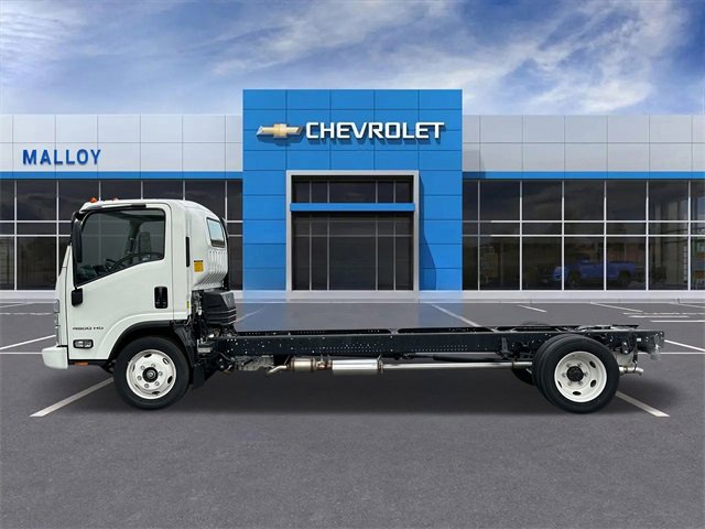 2024 Chevrolet Silverado 4500HD photo 4