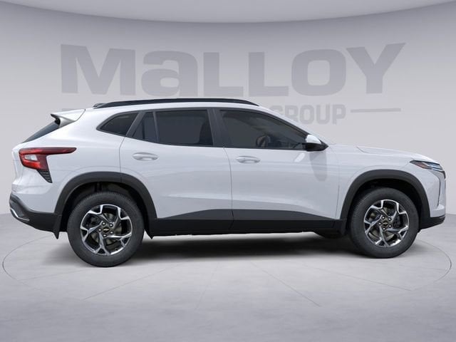2026 Chevrolet Trax LT - Photo 6