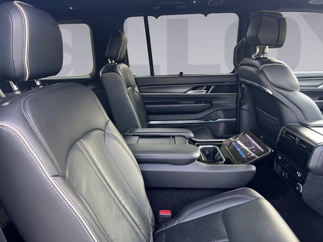 2024 Jeep Grand Wagoneer L Series II - Photo 18