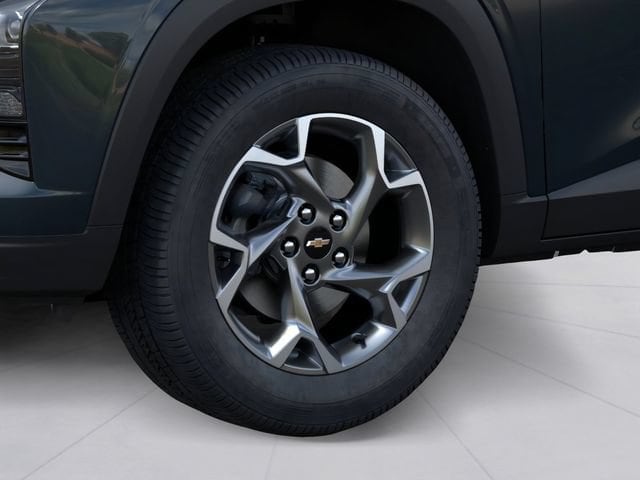 2026 Chevrolet Trax LT - Photo 9