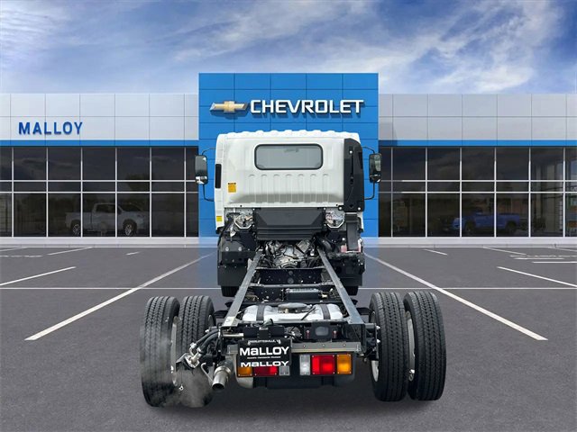 2024 Chevrolet Silverado 4500HD photo 3