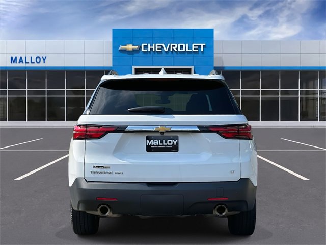 2023 Chevrolet Traverse Cloth photo 2