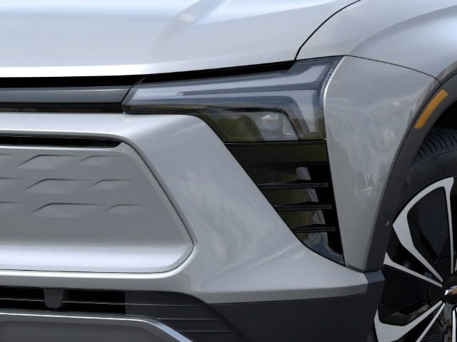 2025 Chevrolet Blazer EV LT - Photo 11