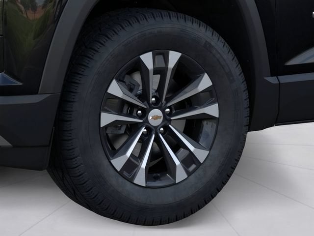 2027 Chevrolet Equinox LT - Photo 9