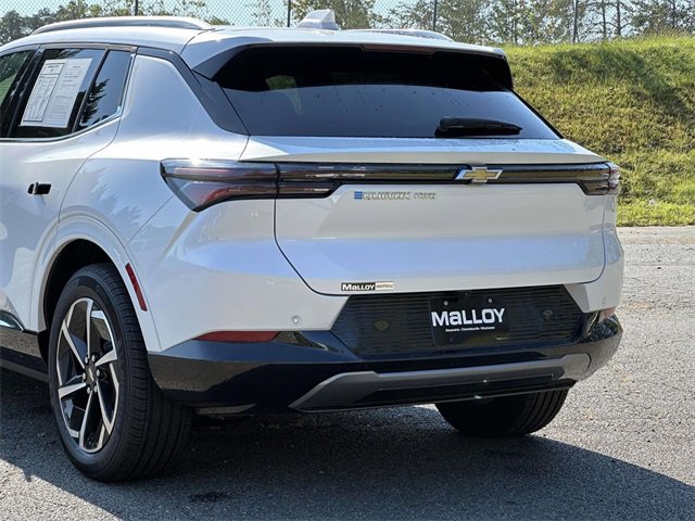 2024 Chevrolet Equinox EV 2LT photo 4