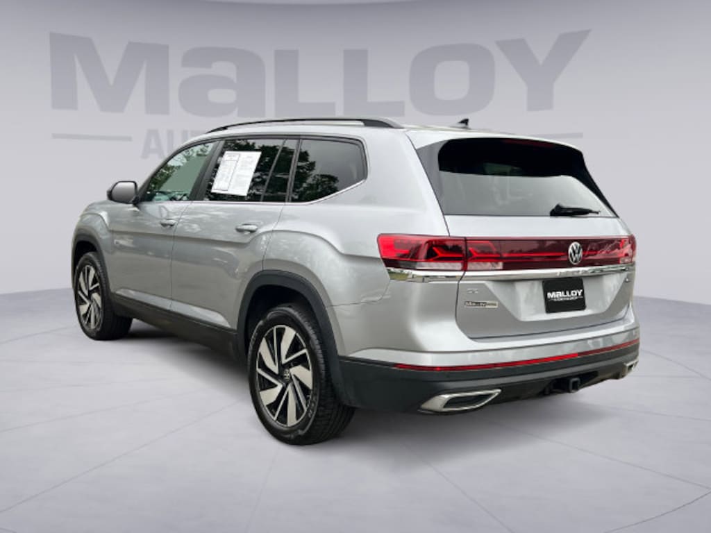 Used 2026 Volkswagen Atlas 2.0T SE w/Technology