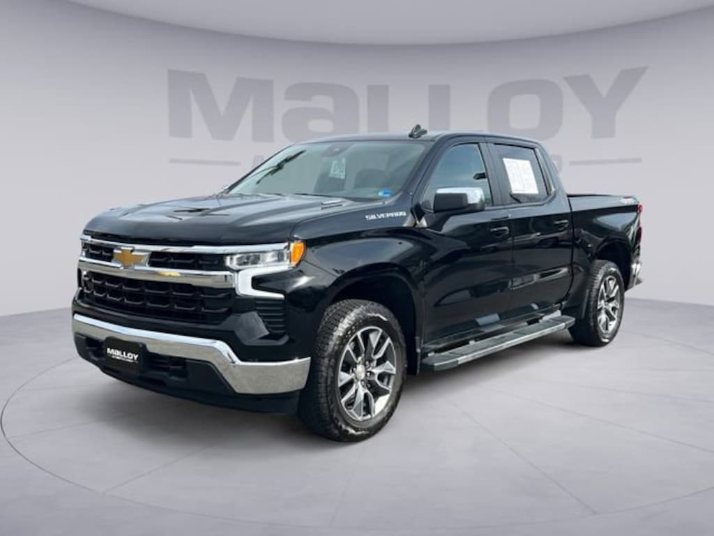 Used 2025 Chevrolet Silverado 1500 LT Truck