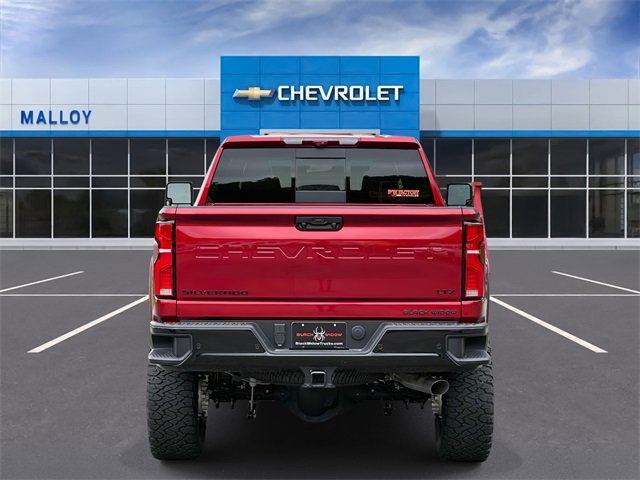 2025 Chevrolet Silverado 2500HD LTZ photo 3
