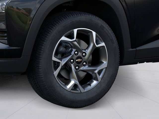 2026 Chevrolet Trax LT - Photo 9