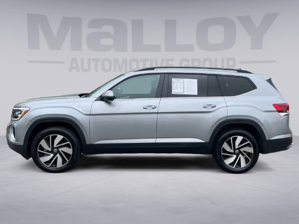Used 2026 Volkswagen Atlas 2.0T SE w/Technology
