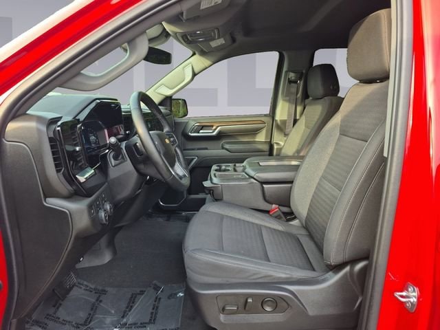 2023 Chevrolet Silverado 1500 LT - Photo 10