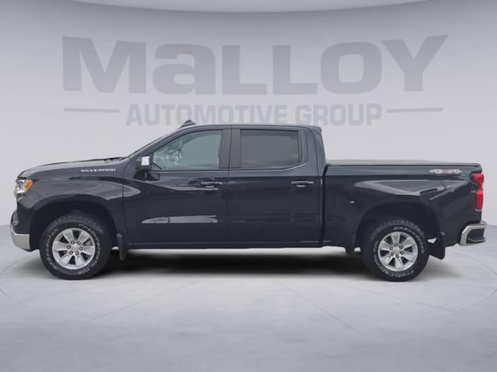 Used 2023 Chevrolet Silverado 1500 LT Truck Crew Cab
