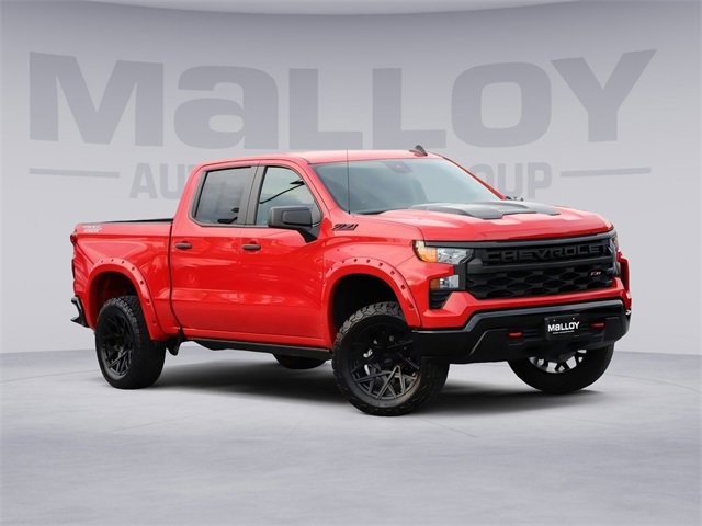 2024 Chevrolet Silverado Custom's photo