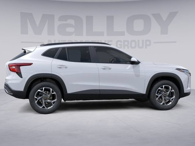 2026 Chevrolet Trax LT - Photo 6