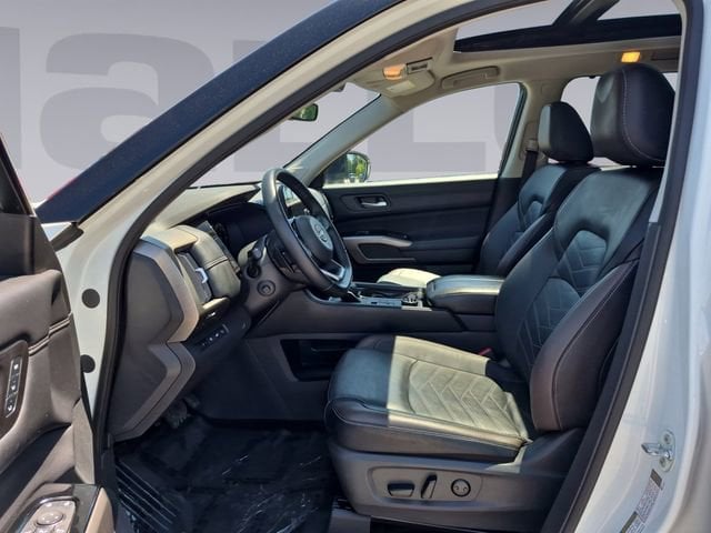 2024 Nissan Pathfinder Platinum - Photo 10