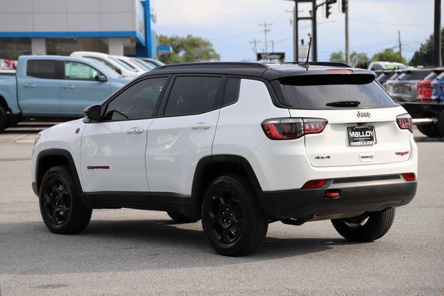 2023 Jeep Compass Trailhawk photo 2
