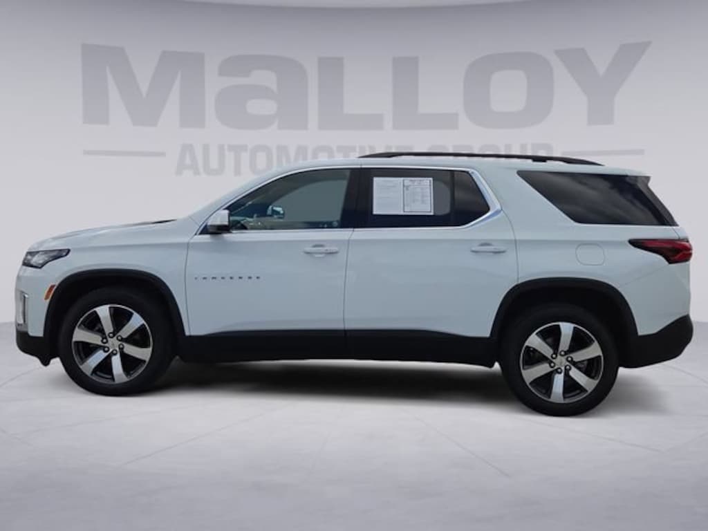 Used 2023 Chevrolet Traverse LT Leather SUV