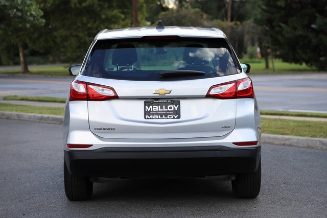 2020 Chevrolet Equinox LS photo 3