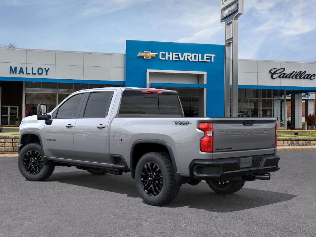 2026 Chevrolet Silverado 2500HD LT photo 3