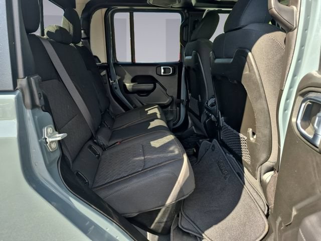 2025 Jeep Gladiator Mojave - Photo 18