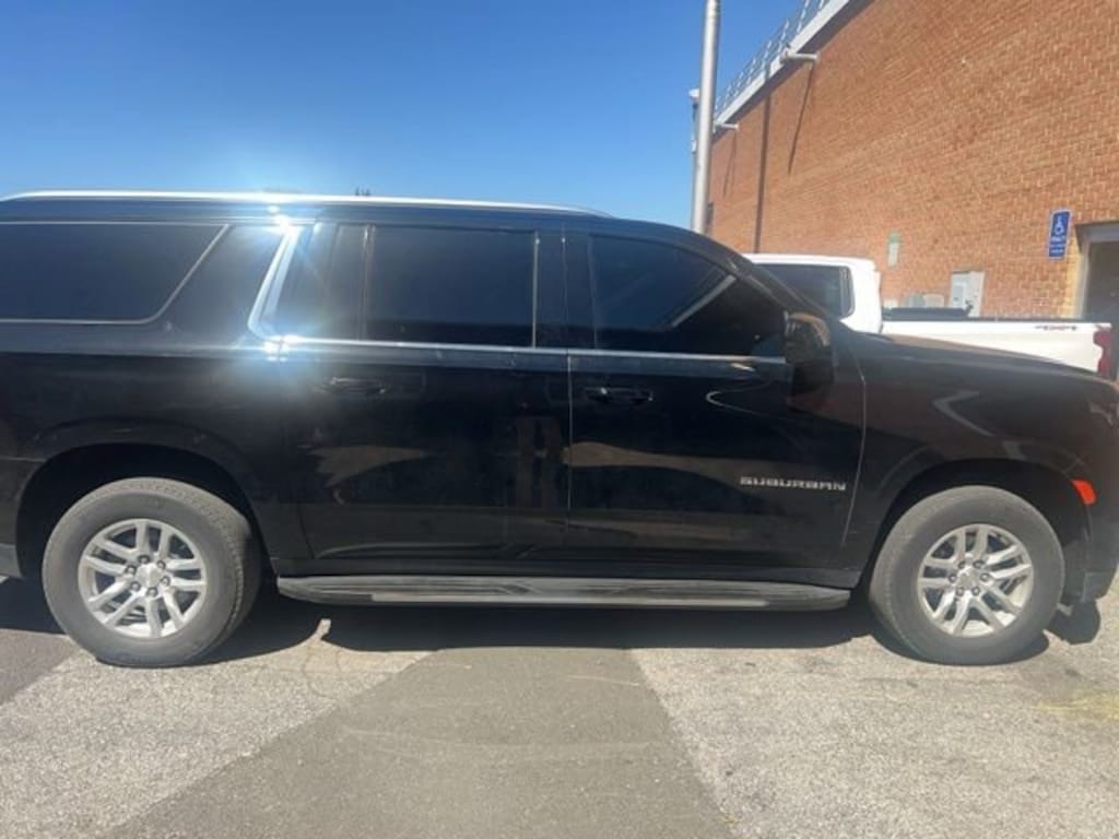 Used 2023 Chevrolet Suburban LS SUV