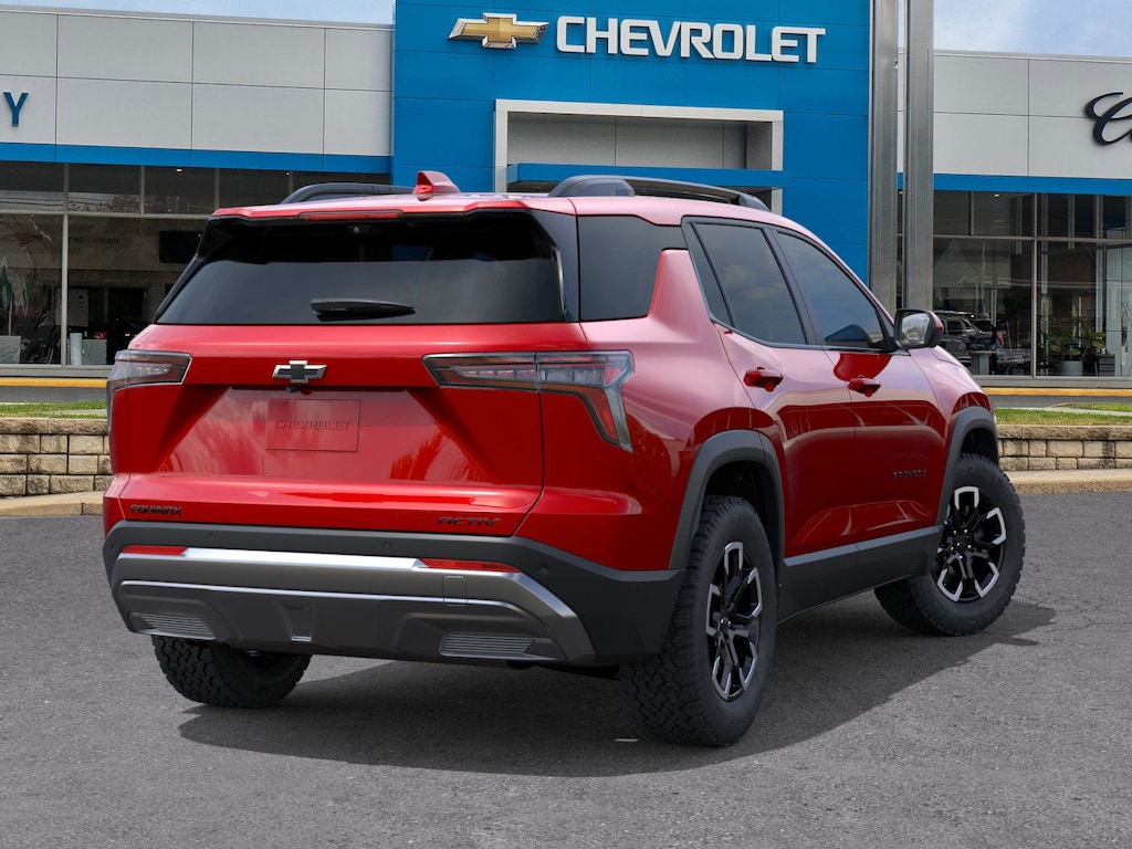 2026 Chevrolet Equinox ACTIV photo 2