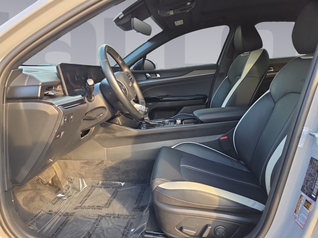 2026 Kia K5 GT-Line - Photo 10