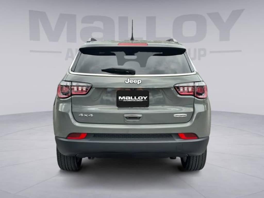 Used 2024 Jeep Compass Latitude Lux SUV
