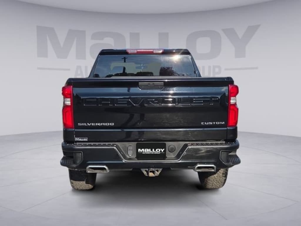 Used 2021 Chevrolet Silverado 1500 Custom Trail Boss Truck Crew Cab
