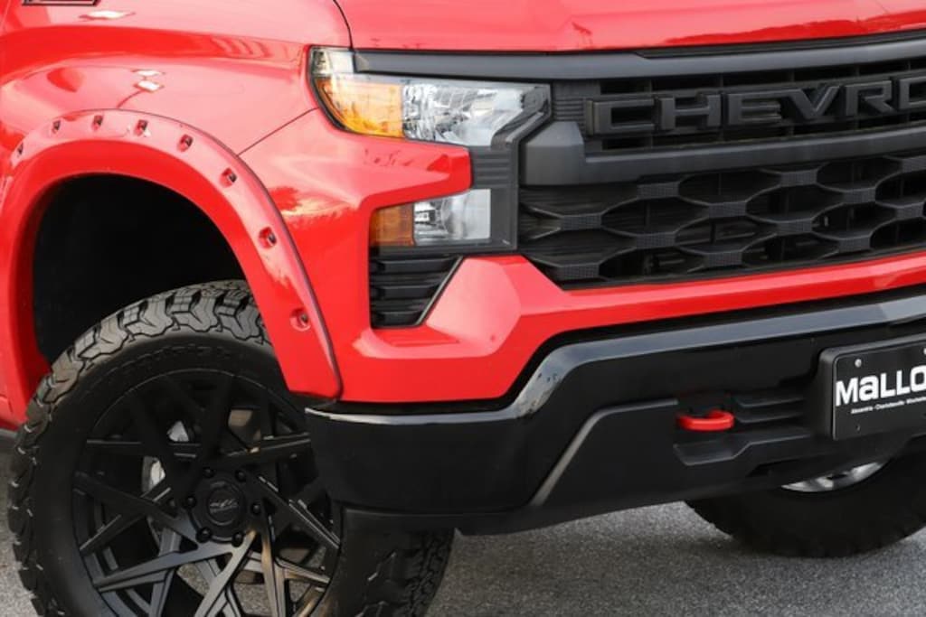 Used 2024 Chevrolet Silverado 1500 Custom Trail Boss Truck Crew Cab
