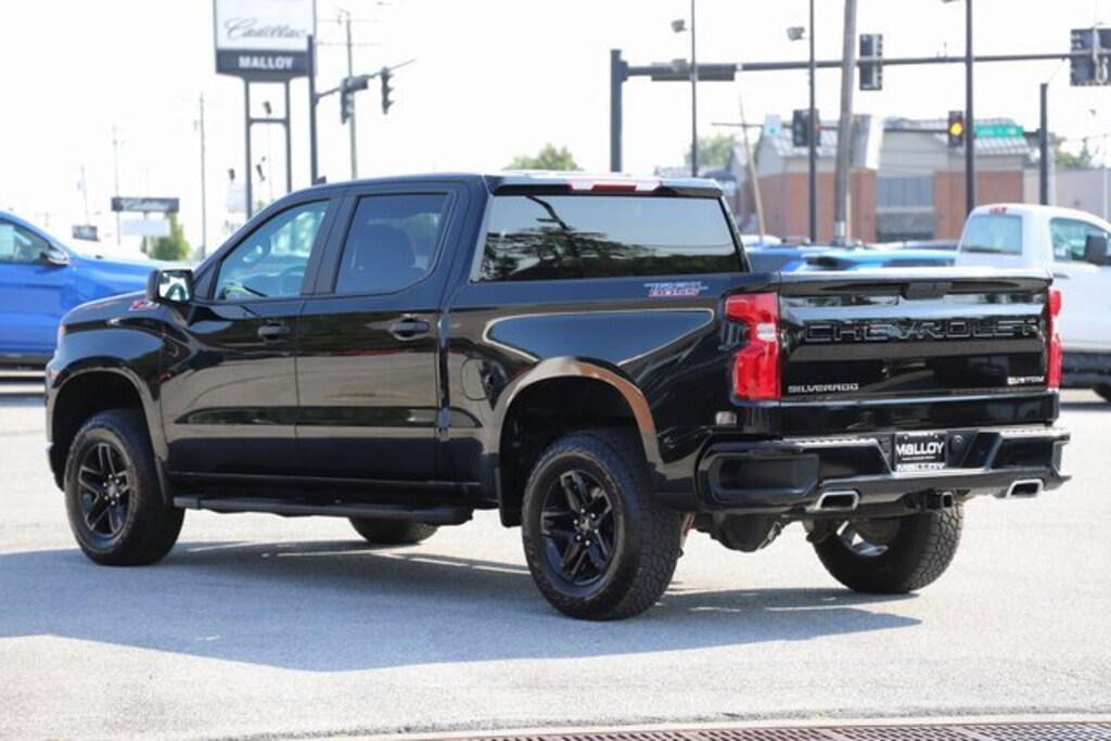 Used 2021 Chevrolet Silverado 1500 Custom Trail Boss Truck Crew Cab