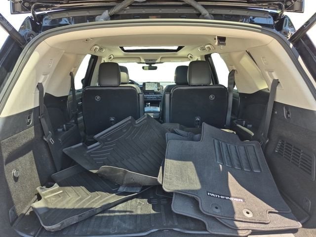 2024 Nissan Pathfinder Platinum - Photo 19