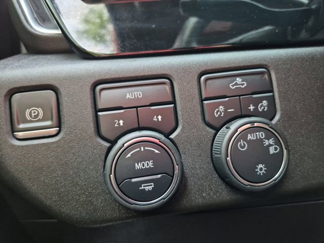 2023 Chevrolet Silverado 1500 LT - Photo 25