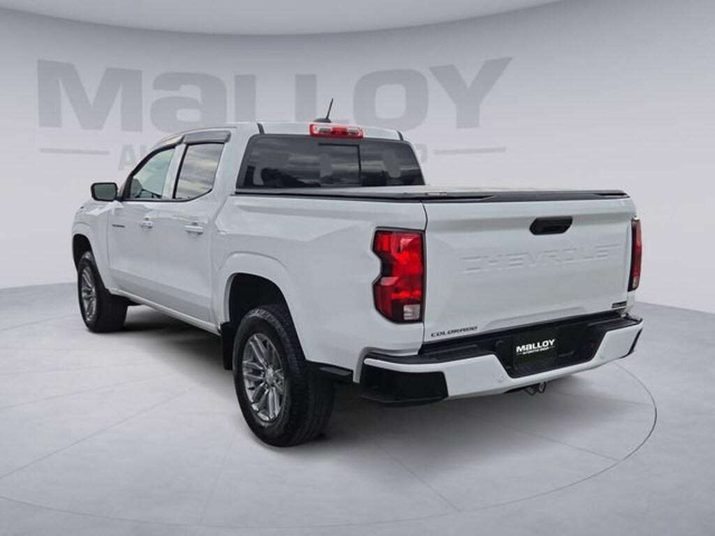 Used 2025 Chevrolet Colorado WT/LT Truck Crew Cab