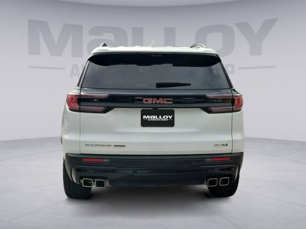 Used 2024 GMC Acadia AT4 SUV
