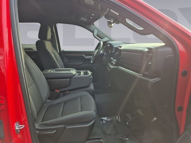 2023 Chevrolet Silverado 1500 LT - Photo 17