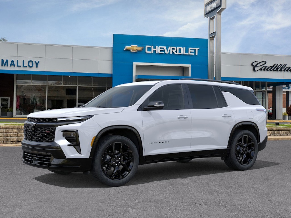 2026 Chevrolet Traverse RS photo 2