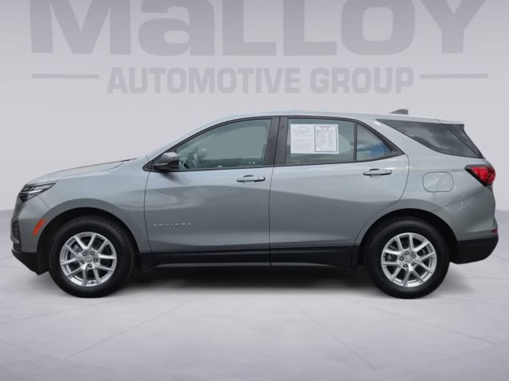 Used 2023 Chevrolet Equinox LS SUV
