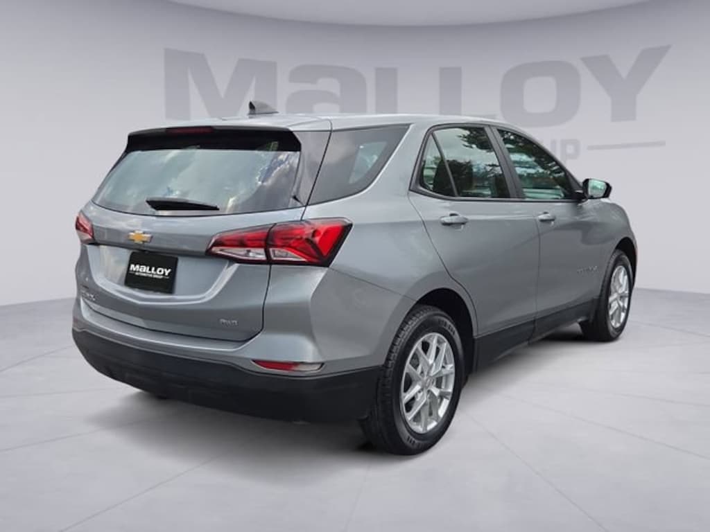 Used 2023 Chevrolet Equinox LS SUV