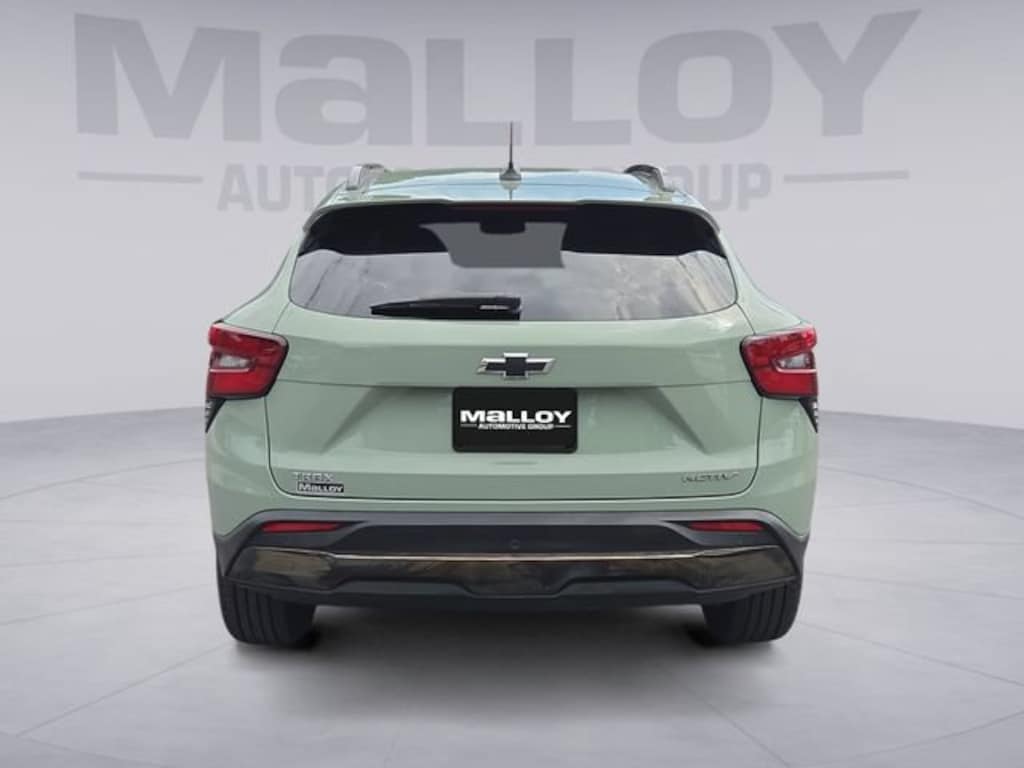 Used 2024 Chevrolet Trax Activ SUV