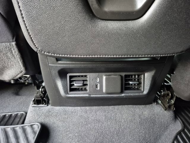 2023 Chevrolet Silverado 1500 LT - Photo 29