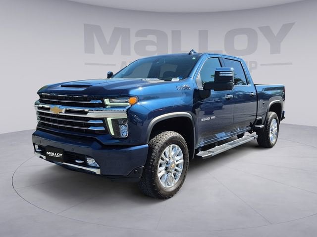 2022 Chevrolet Silverado HD High Country 4WD Crew Cab Long Box SRW's photo