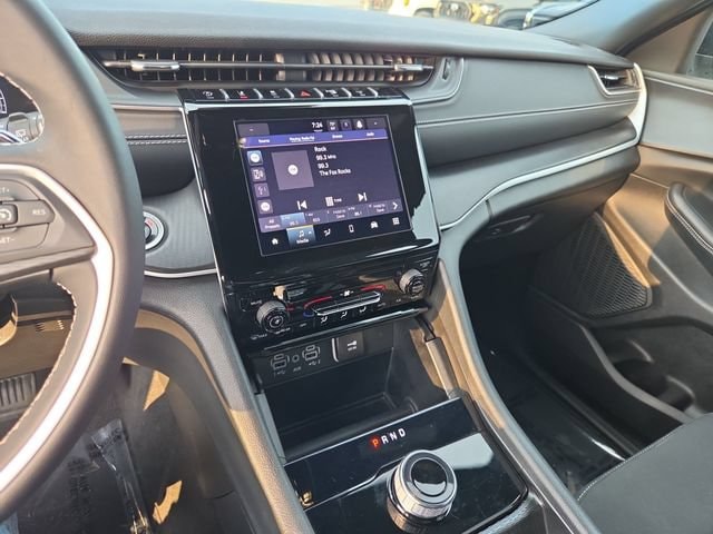 2024 Jeep Grand Cherokee L Laredo - Photo 15