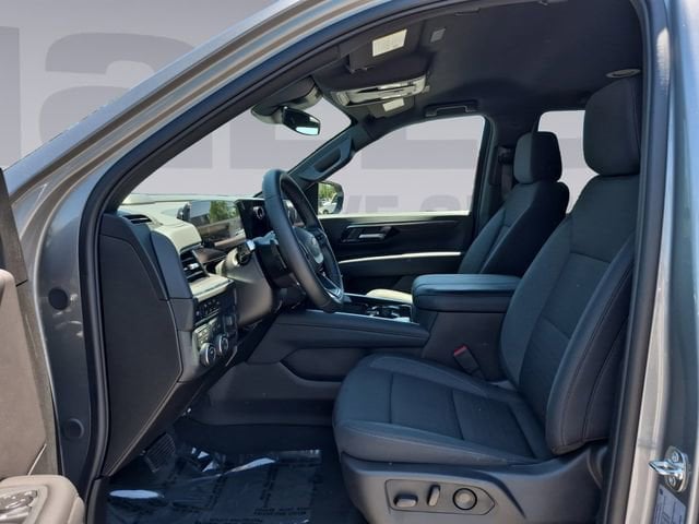 2026 Chevrolet Tahoe LS - Photo 10