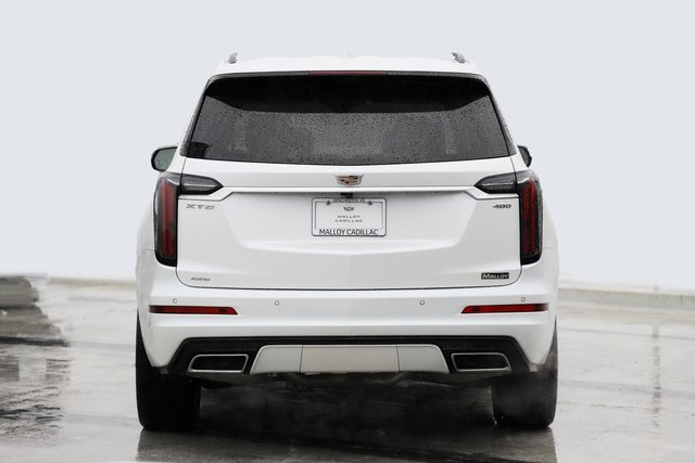 2024 Cadillac XT6 Sport photo 3