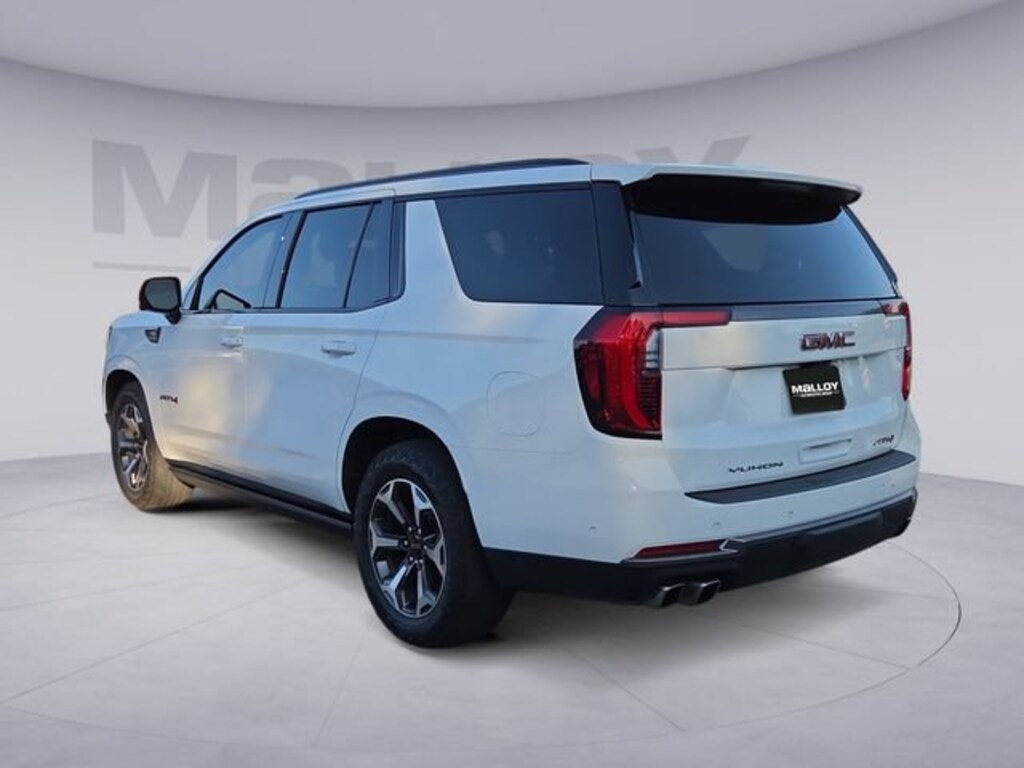 Used 2025 GMC Yukon AT4 Ultimate SUV