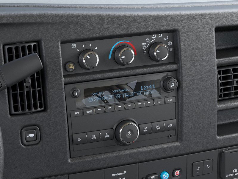 2024 Chevrolet Express Cargo Work Van - Photo 46