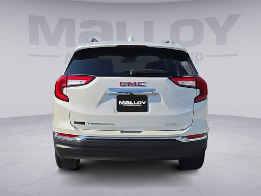 Used 2022 GMC Terrain SLT SUV