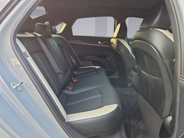 2026 Kia K5 GT-Line - Photo 18