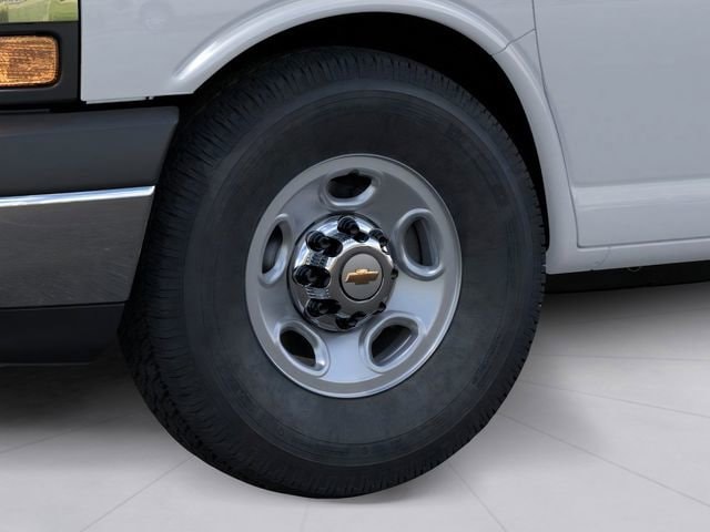 2024 Chevrolet Express Cargo Work Van - Photo 7